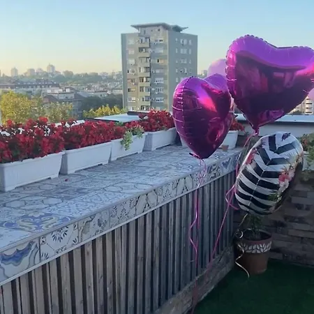 Penthouse Lola New